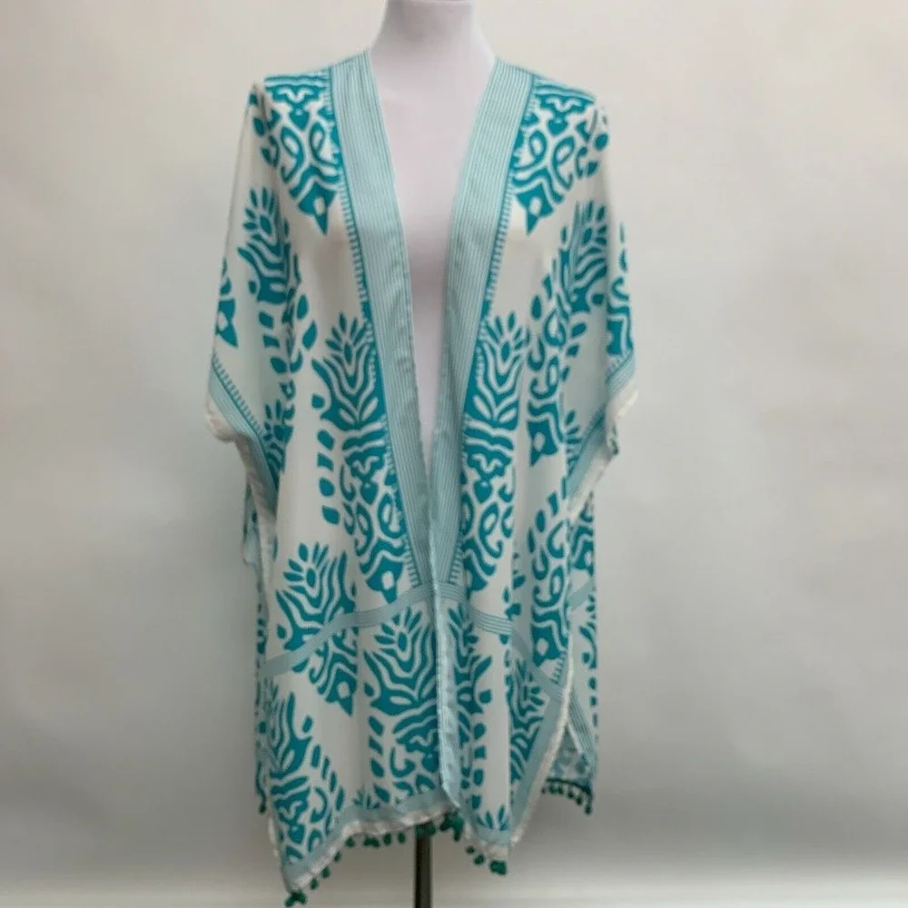 Women's Poncho Shawl One Size Small Medium Large X-Large White Aqua Blue‎